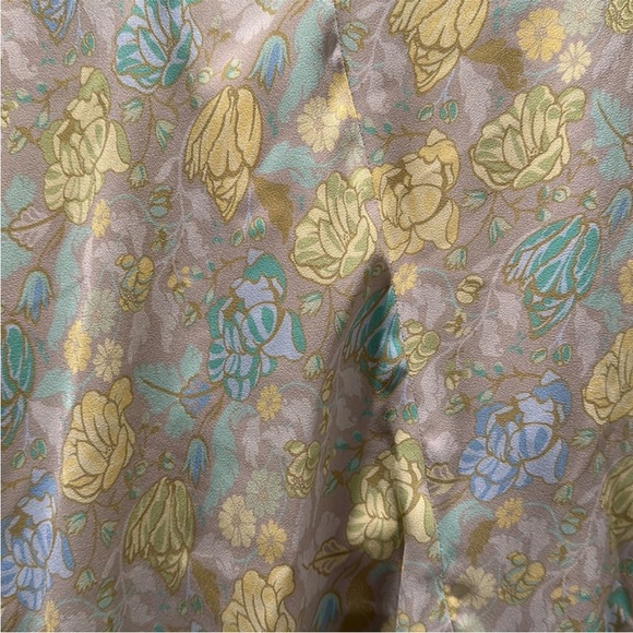 Acne Studios asymmetrical hem floral flounce midi skirt - Picture 2 of 9